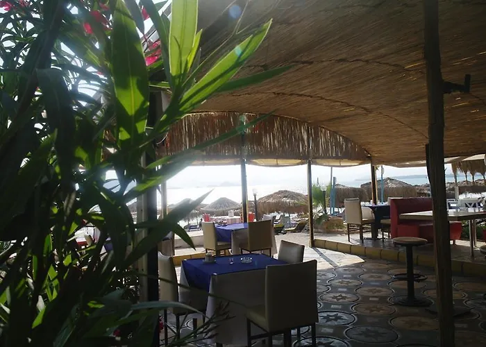 Hera Beach Hotel Gcr Hotell *